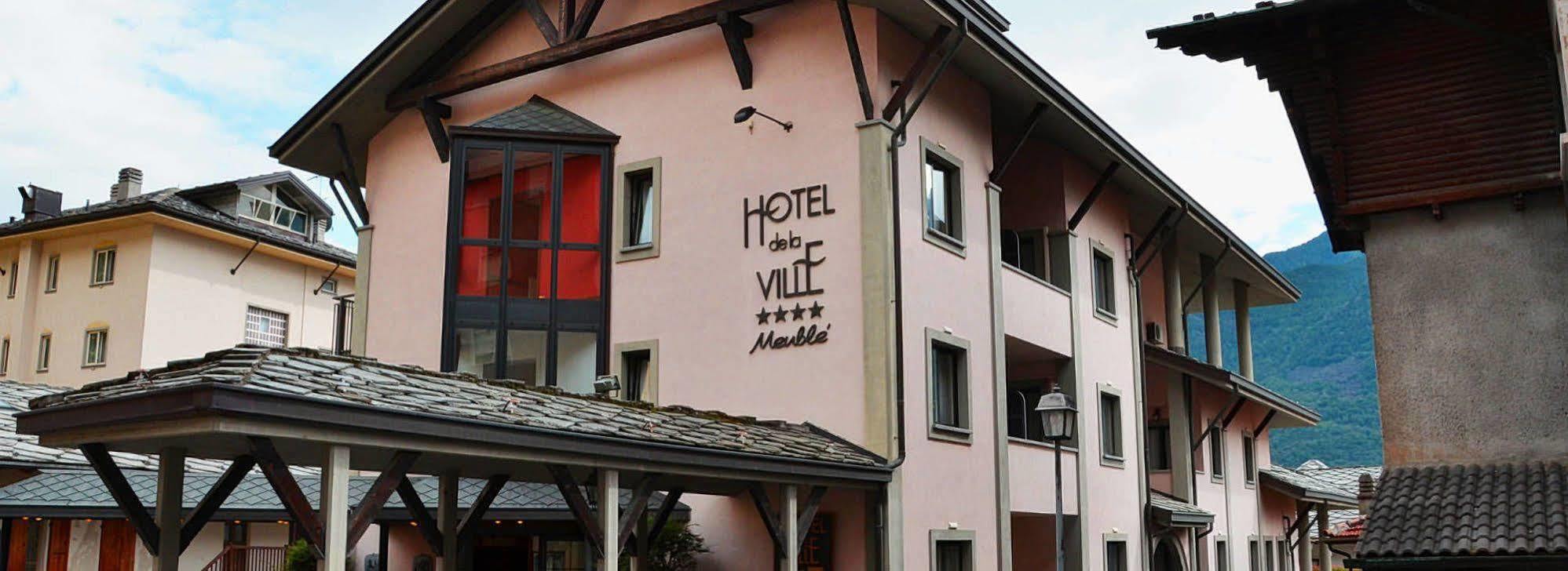 Hotel De La Ville Saint-Vincent Buitenkant foto